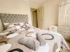 Hermosa habitación privada en edificio de estreno frente al metro
